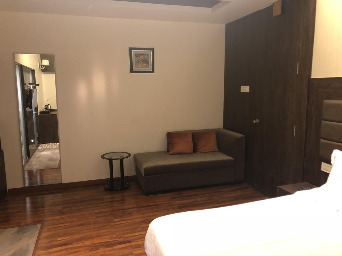 Hotel Sharanam Shegaon Exterior photo