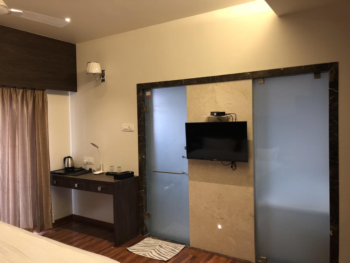 Hotel Sharanam Shegaon Exterior photo
